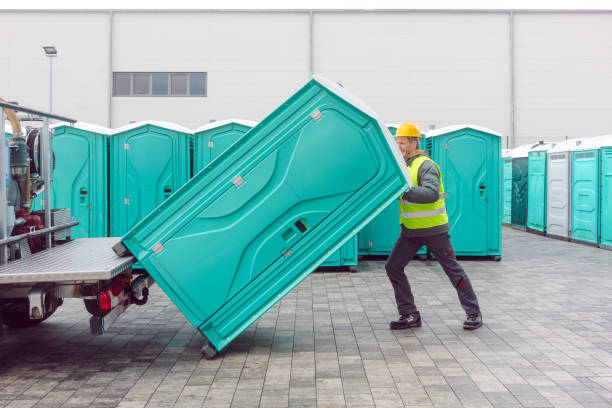 Best Luxury portable toilet rental  in Winter Garden, FL